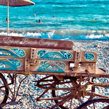 Hébergement de vacances Zirkon Doga Butik