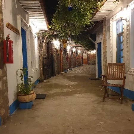 Zirkon Doga Butik Φετιγιέ